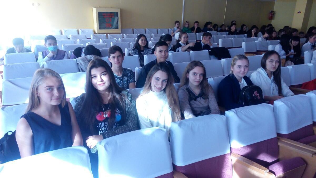 Жстреча будущих выпускников с представителями Назарбаев Университета