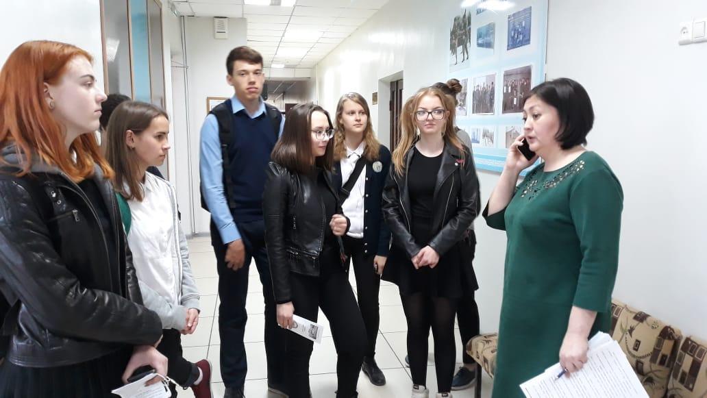 Экскурсия в  Восточно - Казахстанский   гуманитарный  колледж